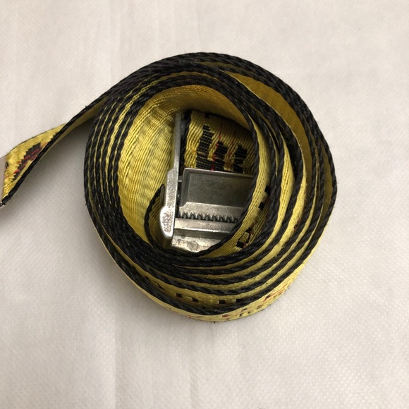 Off-white yellow belt - Picture 3 of 4